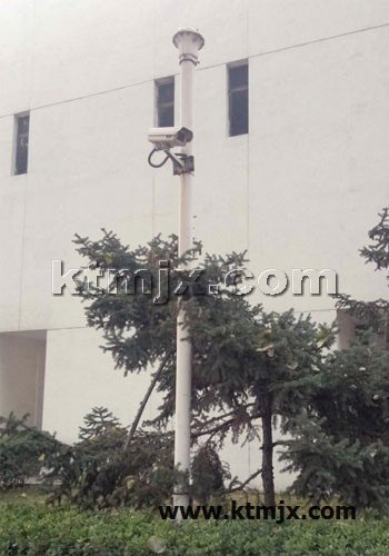 点击查看商品:监控杆